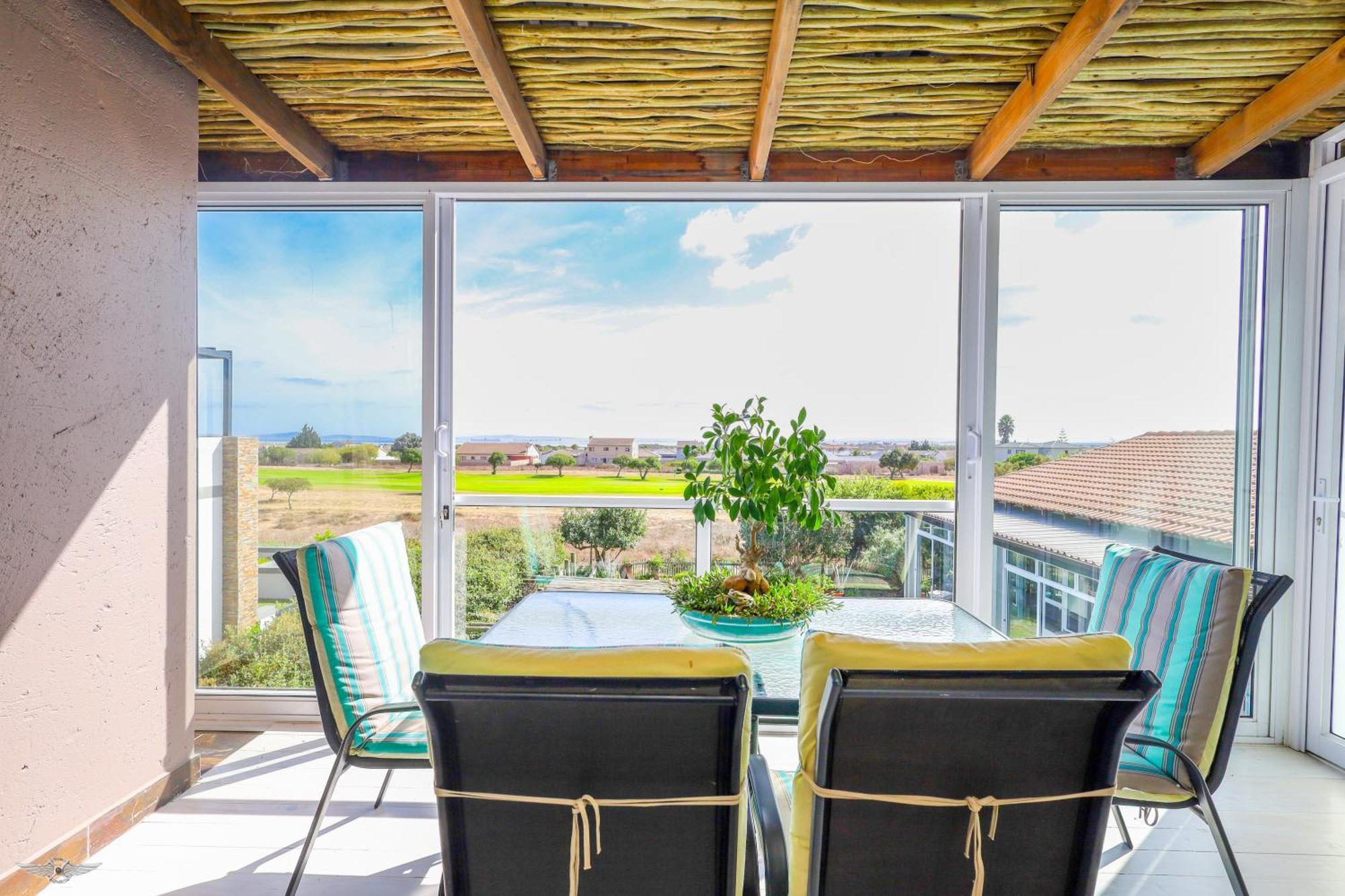 Flensborg Studios & Penthouse - Langebaan Golf Estate Dış mekan fotoğraf
